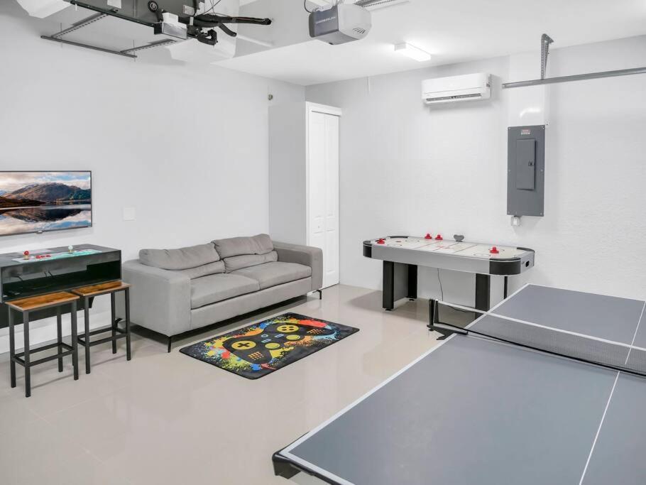 Casa Sevilla, Heated Pool, Sleeps 9, 4B3B 珊瑚角 外观 照片